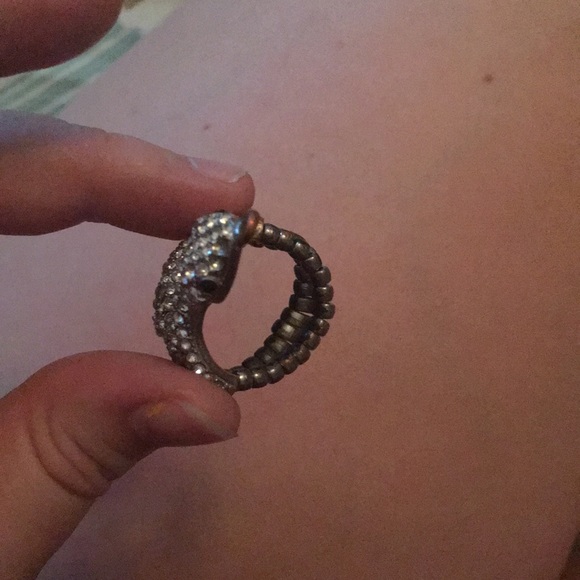 Ring - Picture 3 of 3